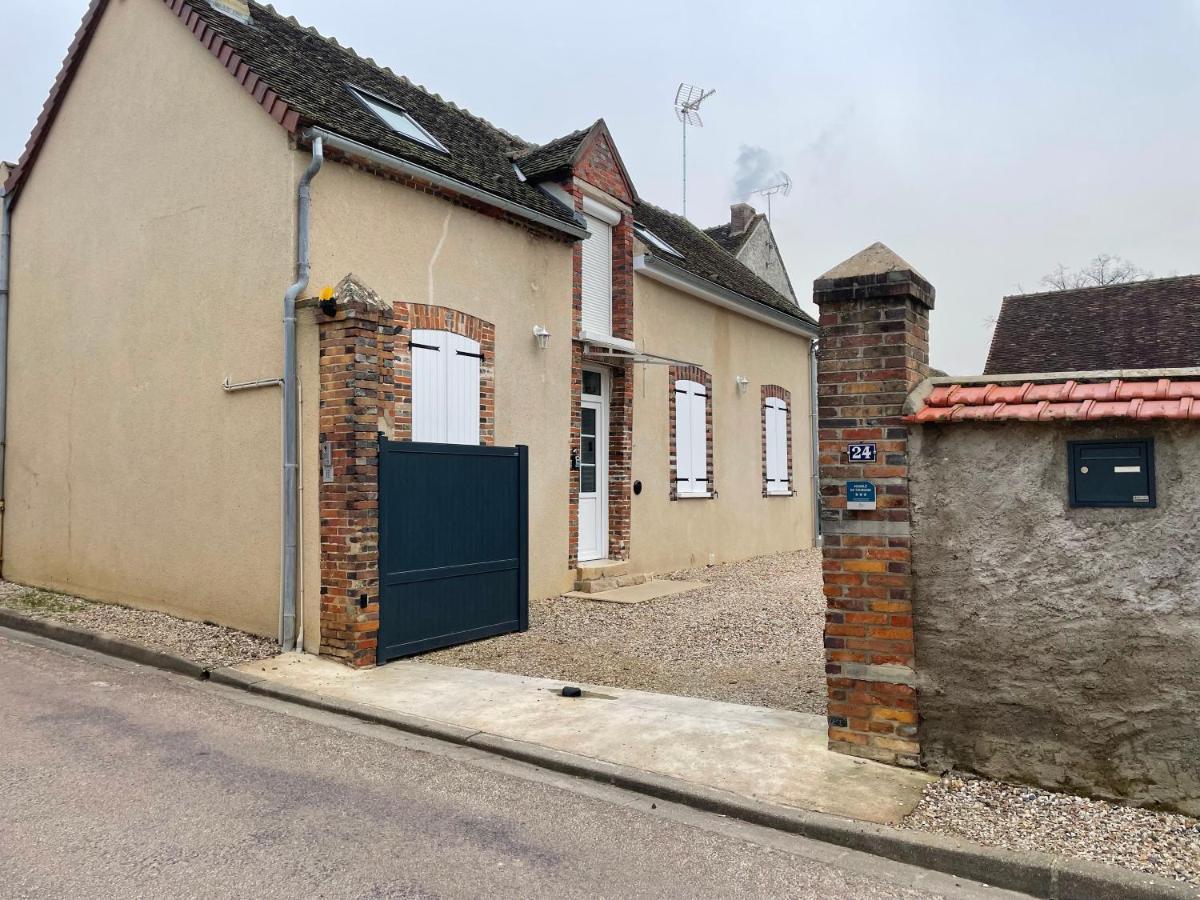 Au 24 Villa Villiers-Louis Екстериор снимка